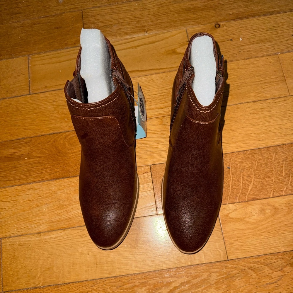 BareTraps Brown Ankle Booties